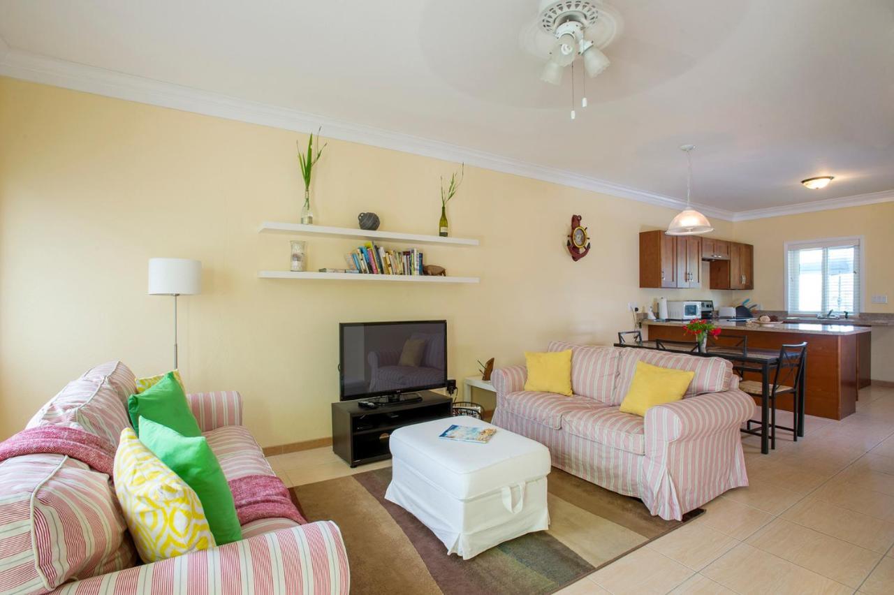Sir Charles Guest House Palmetto Point Extérieur photo