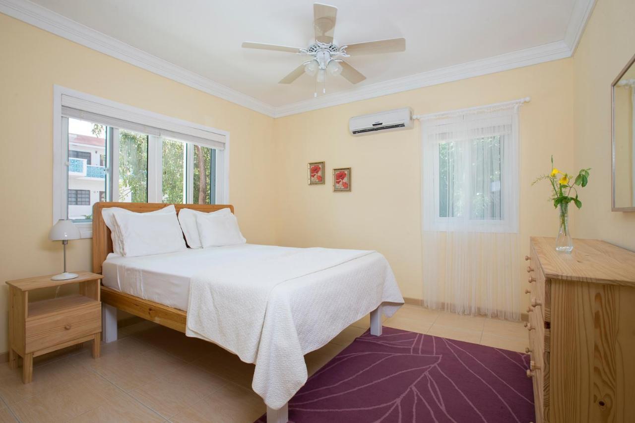 Sir Charles Guest House Palmetto Point Extérieur photo