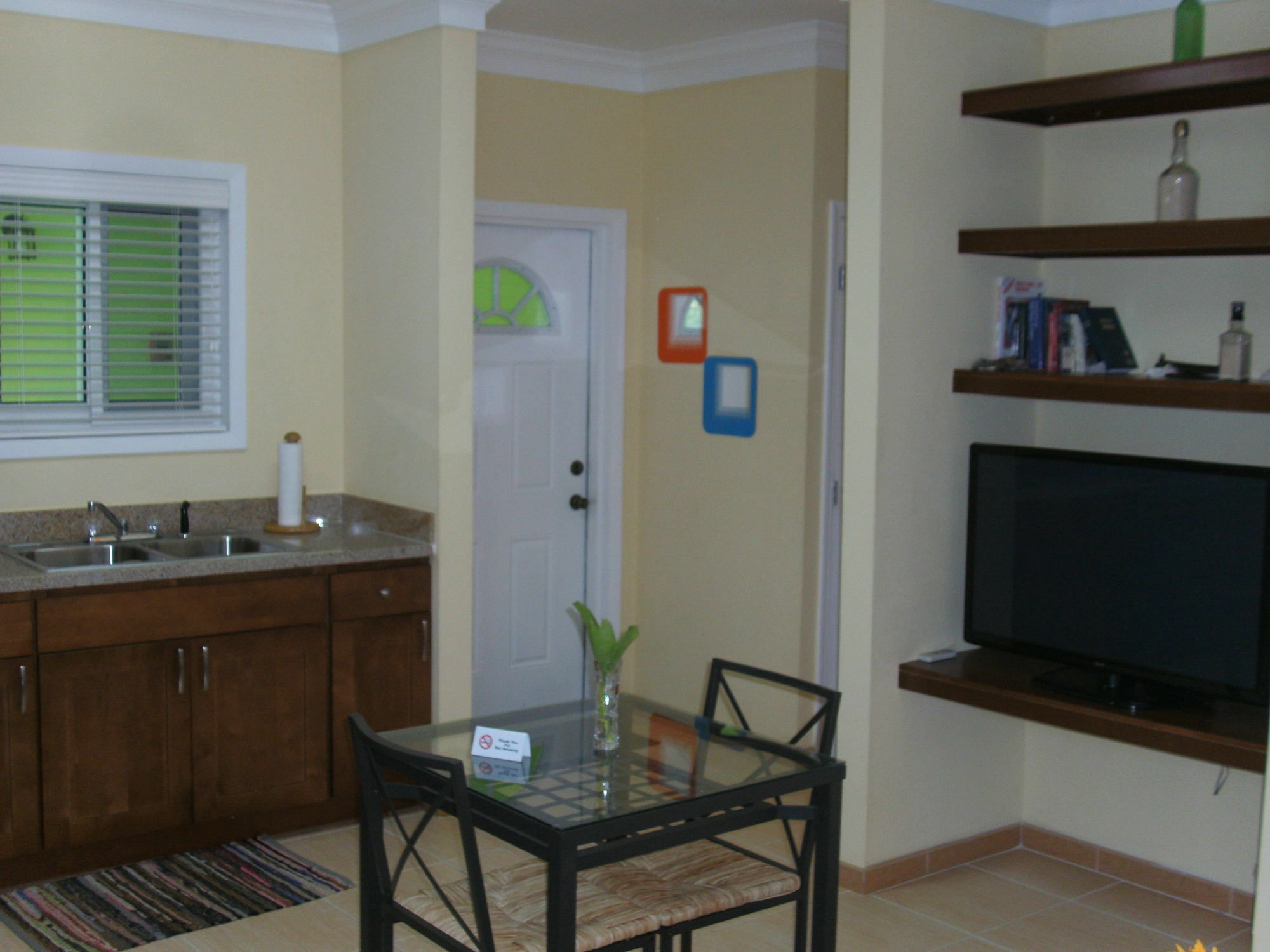 Sir Charles Guest House Palmetto Point Extérieur photo